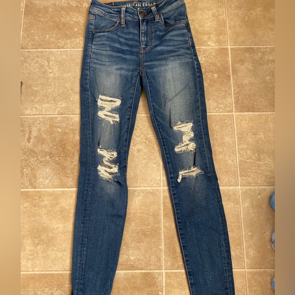 American Eagle Hi Rise distressed Jeggings size 0 regular
